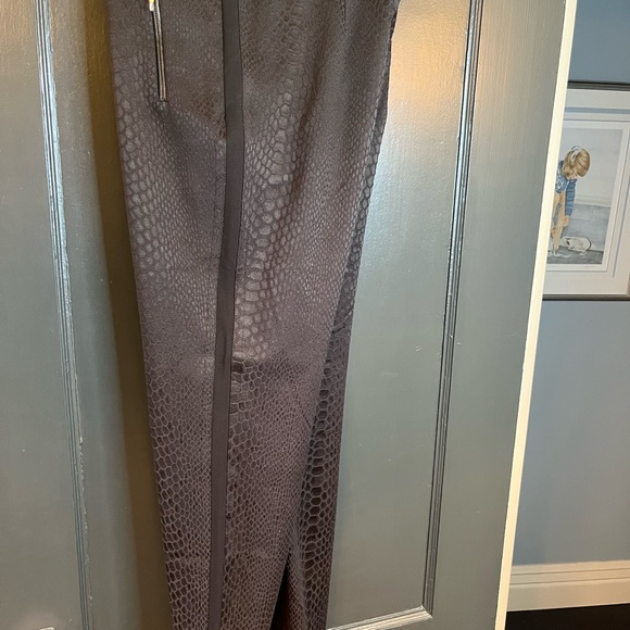 Ted Baker classic black pant. Slim leg. Side zipper Ted baker size 4 (L/10-12) - Picture 3 of 10